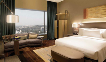 The Best 5 Star Hotels in Pune for Asian Dinner